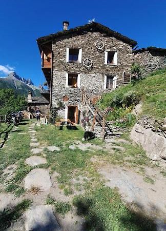 كاستلديلفينو B & B La Guiette المظهر الخارجي الصورة