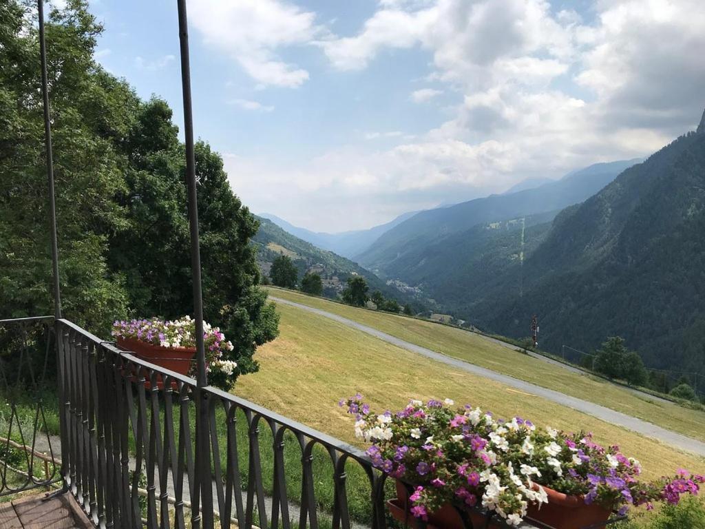 كاستلديلفينو B & B La Guiette المظهر الخارجي الصورة